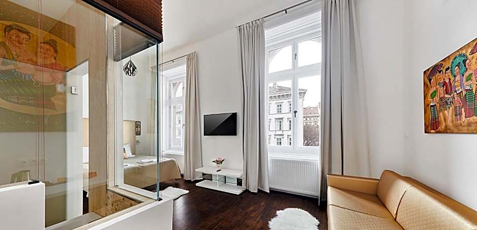 Andrassy Thai Hotel