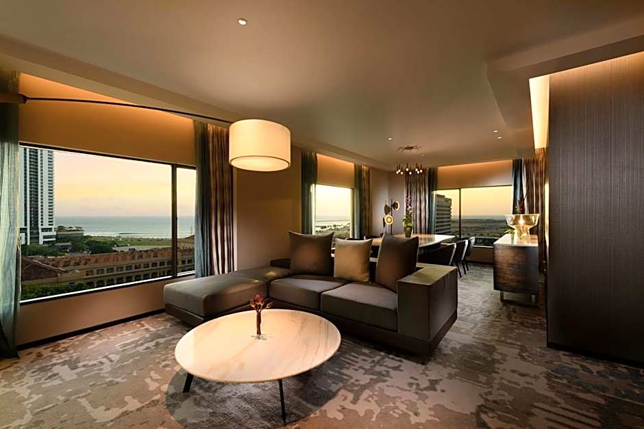 Photo 1 of 7 of Deluxe 1 King Bed Suite, Sea View