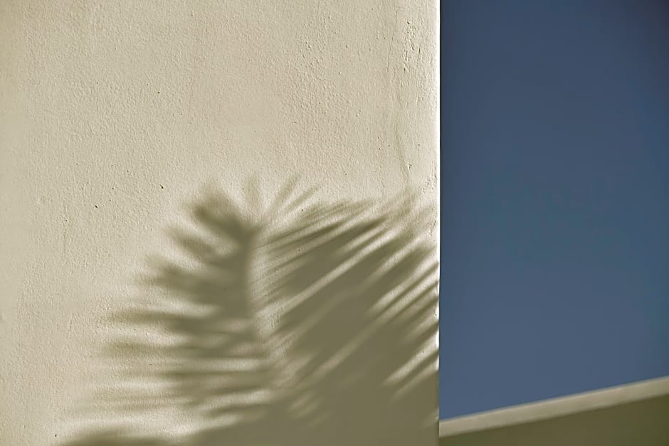 Minois Sugarcube Suites