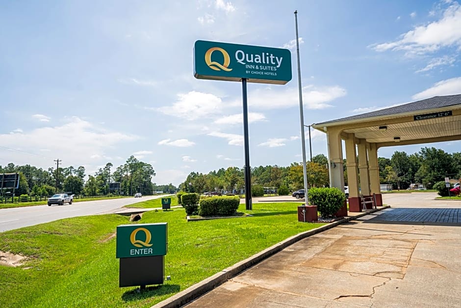 Quality Inn & Suites