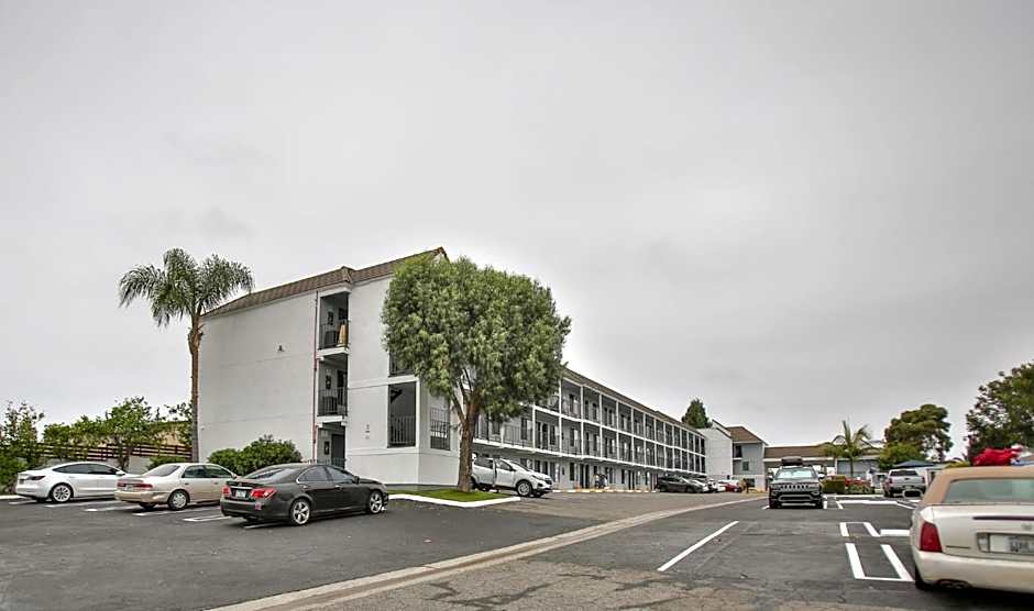 Best Western Surf City