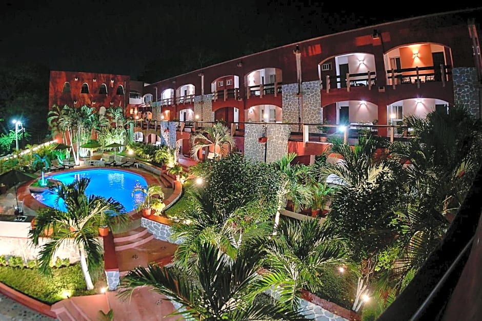 Hotel Zihua Caracol