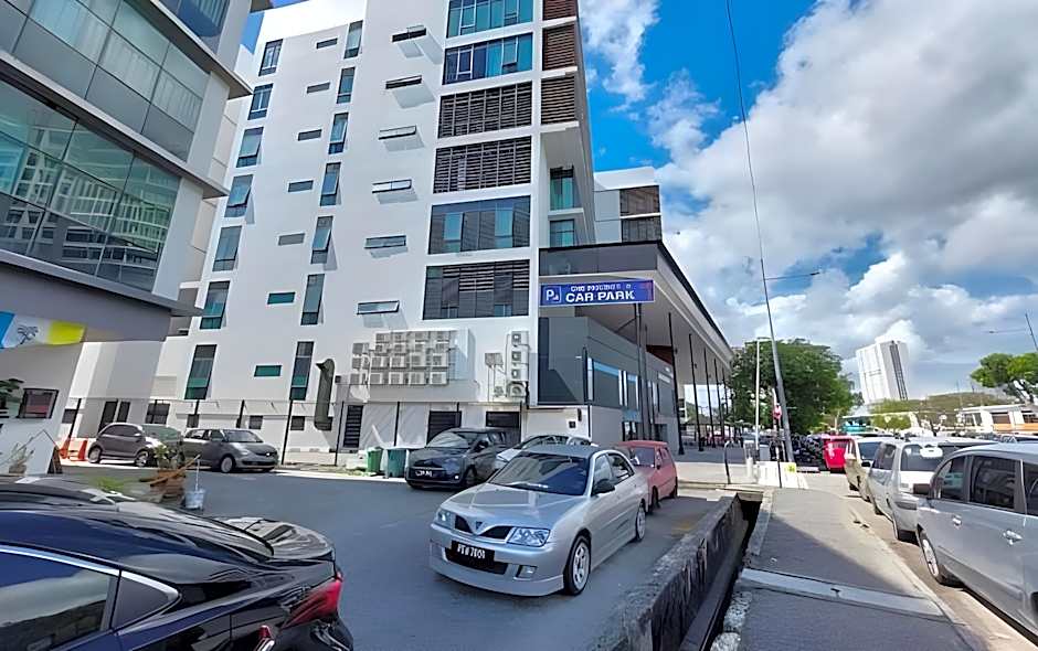 Super 8 Hotel @ Bayan Baru