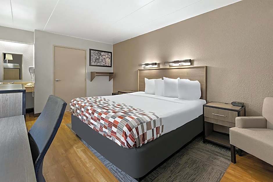 Red Roof Inn Cleveland - Independence