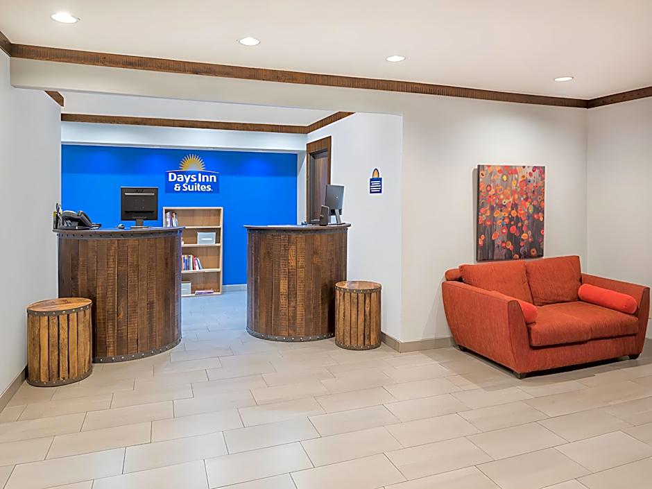 Days Inn by Wyndham Ozark