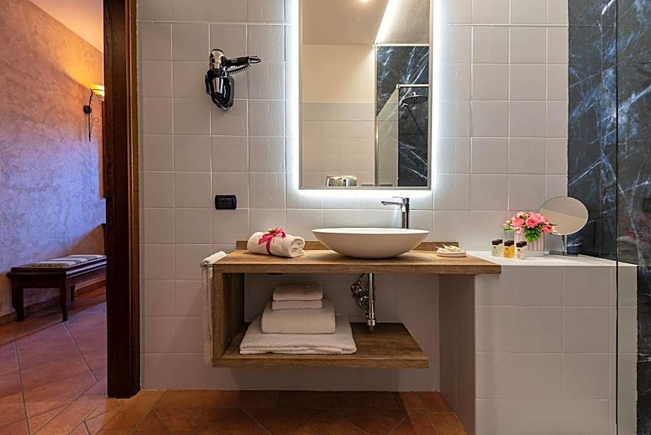 Casanova - Panoramic Rooms and Suites