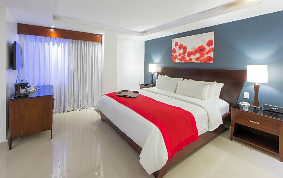 Hodelpa Centro Plaza Hotel