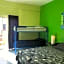 Banana Bungalow West Hollywood Hotel & Hostel