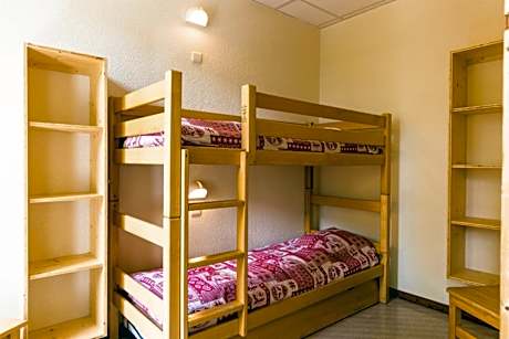 Triple Room (2 Adults + 1 Child)