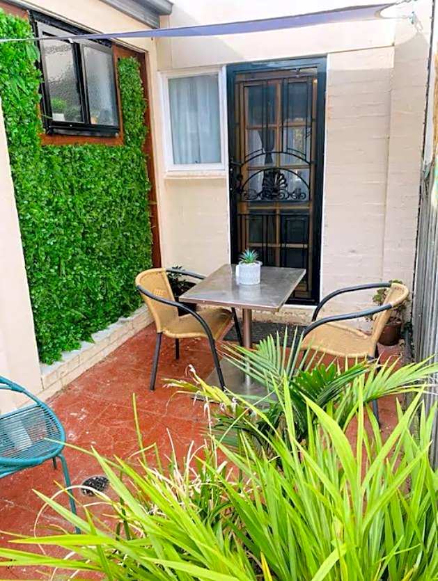 Ange's BnB - Self Contained Unit with Ensuite