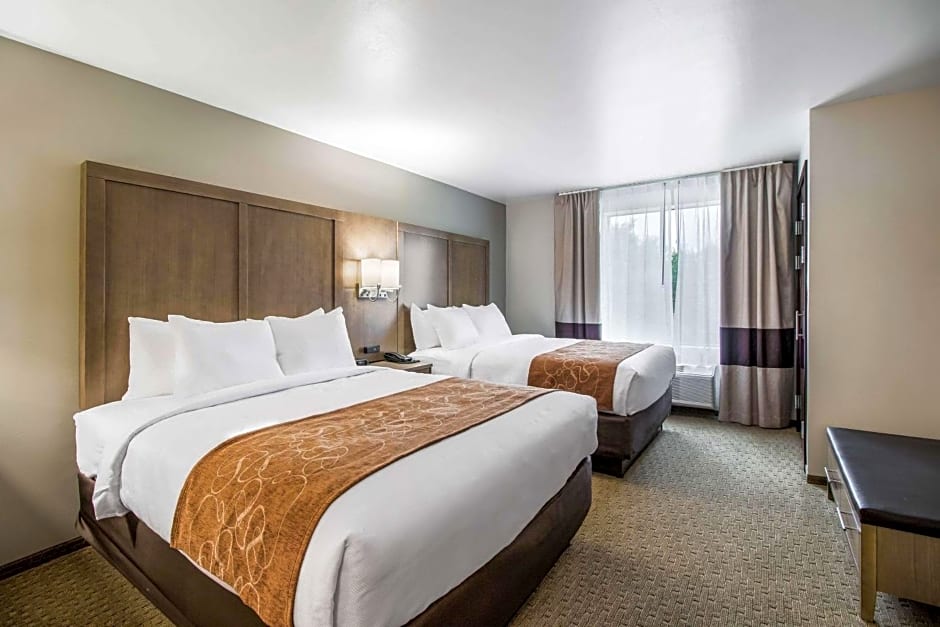 Comfort Suites