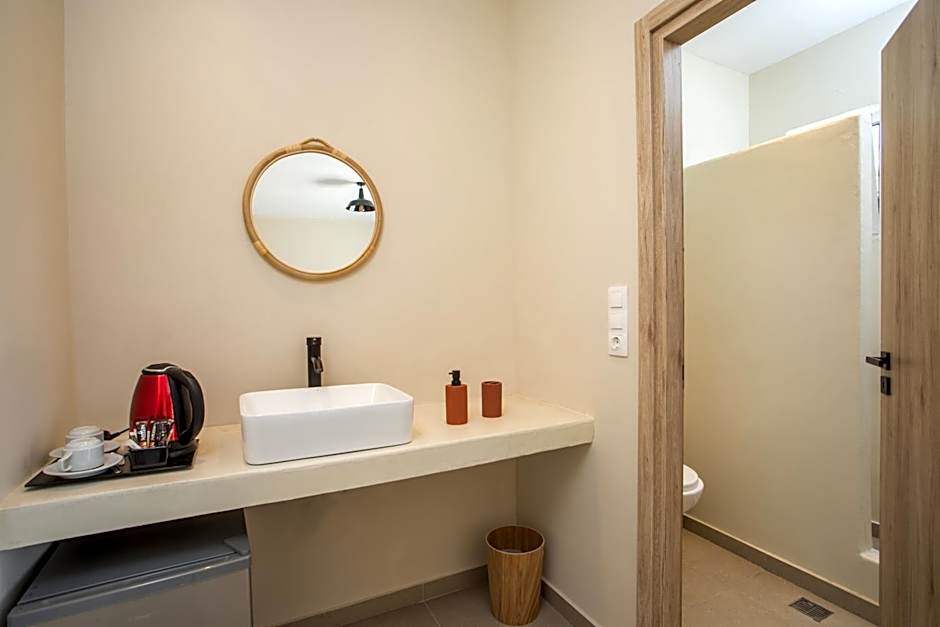 Atma Beach Rooms & Suites