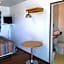Moosomin Motel