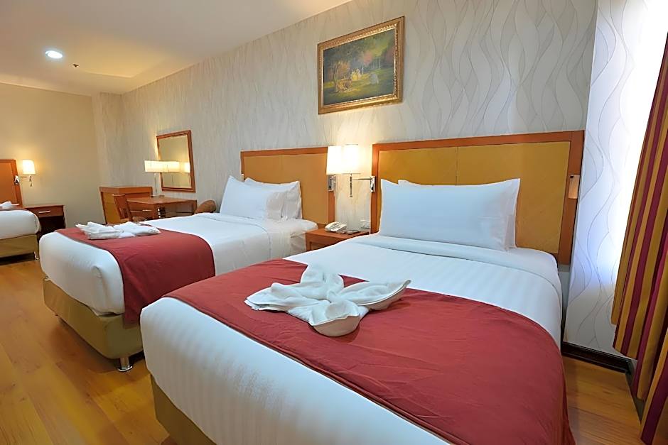 Royal Suites Condotel