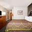 Super 8 by Wyndham Regina