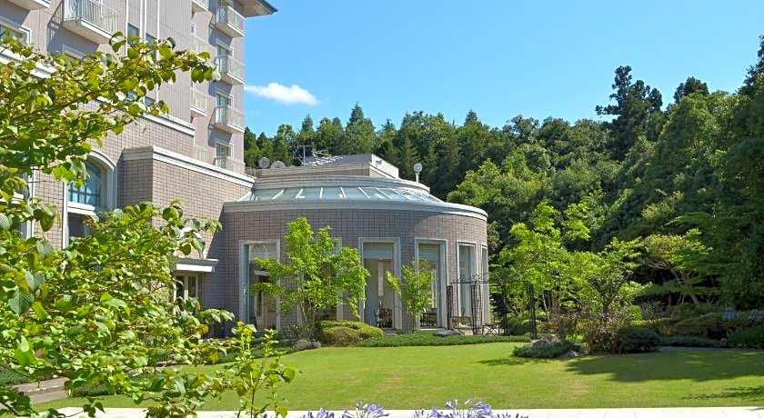 Okura Akademia Park Hotel