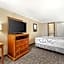 Best Western Plus Silver Saddle Inn