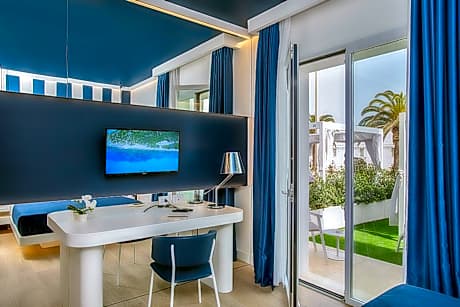 Double Room with Spa Bath