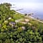 9 Huts on a Hill
