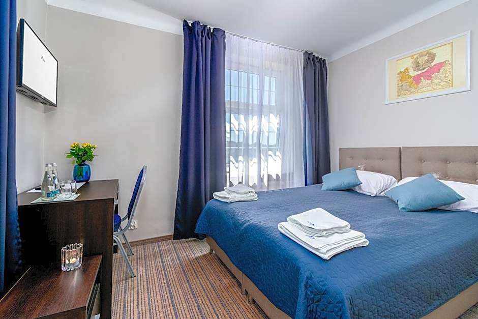 JACHTOWA Hotel i Restauracja