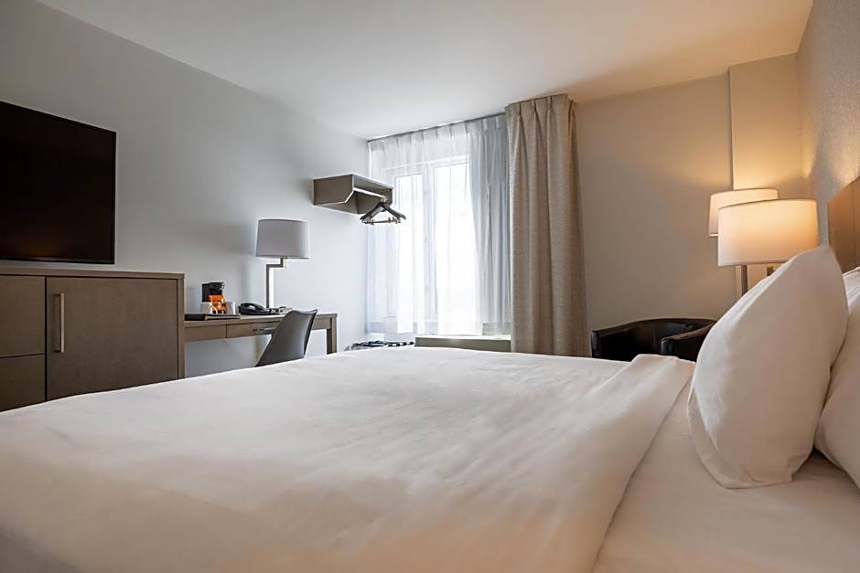 Repotel Henri IV Quebec