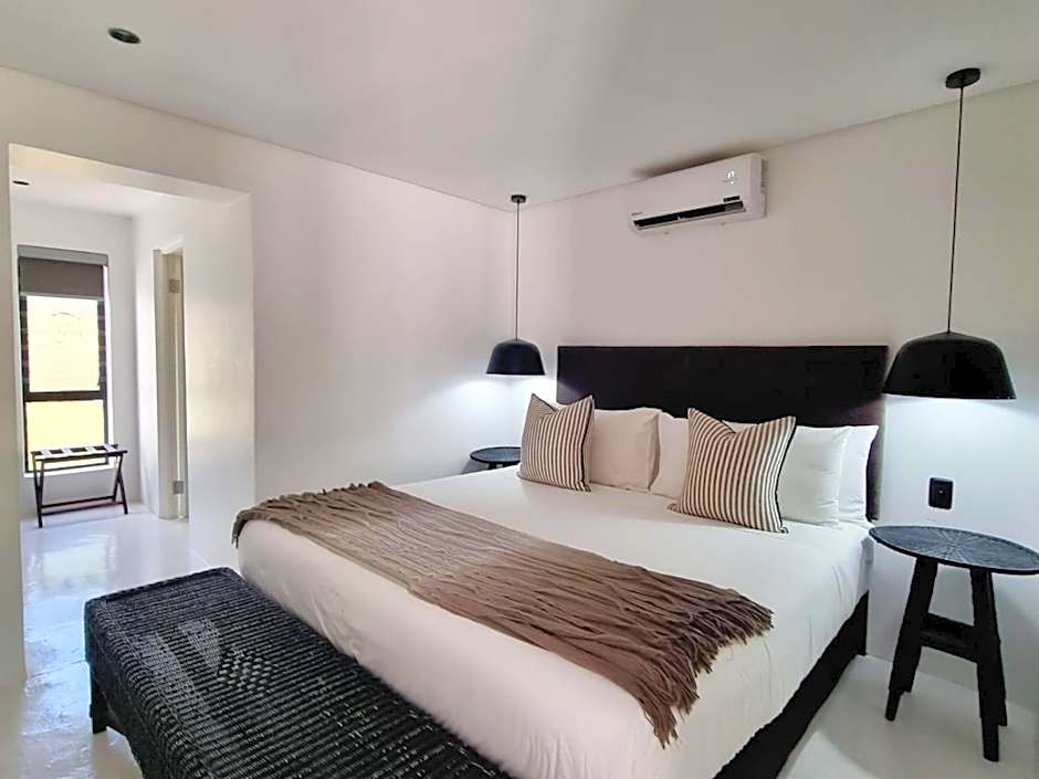 Brenaissance Wine & Stud Estate