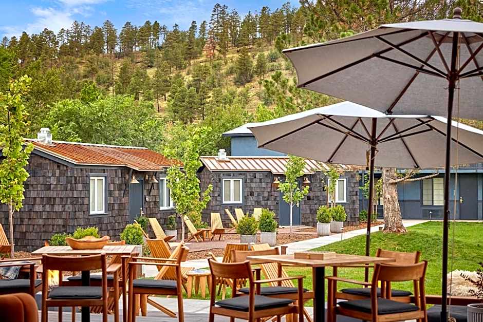 High Country Motor Lodge - Near NAU and Downtown
