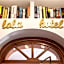Lola Piccolo Hotel e Appartamenti