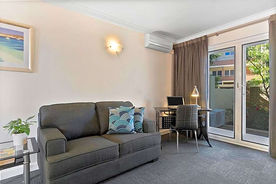 The Peninsula Riverside Serviced Apartments