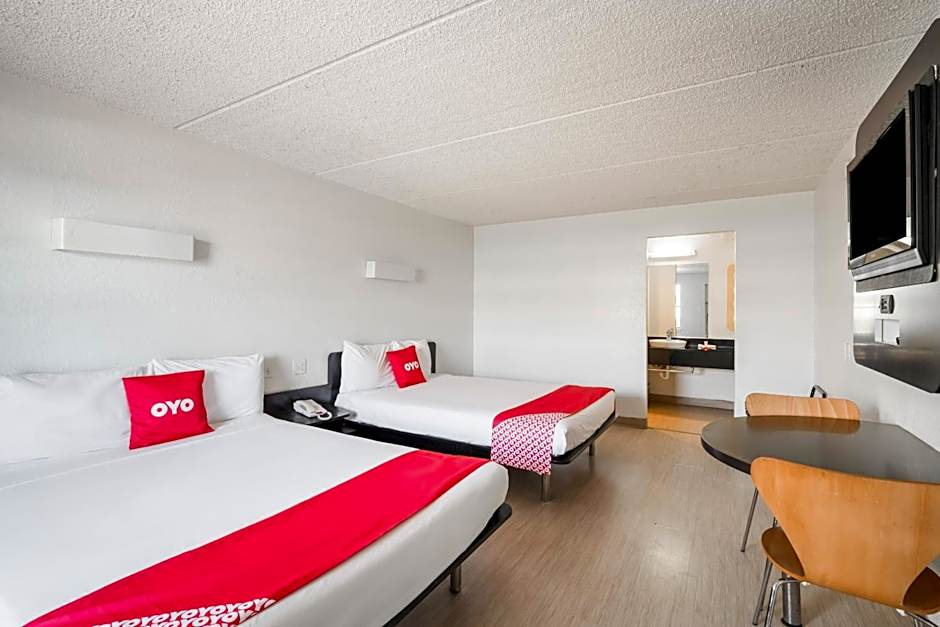 OYO Hotel Houston Katy Freeway