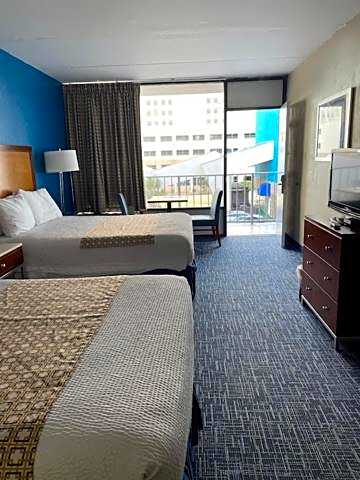 Days Inn by Wyndham Virginia Beach At The Beach