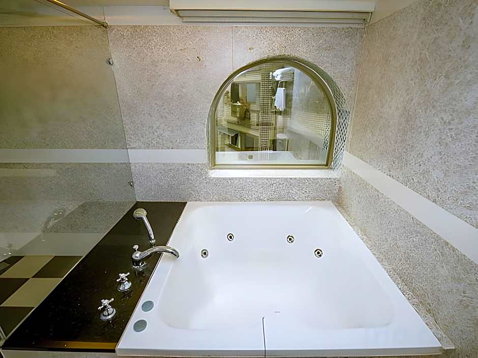 Guide Hotel Taipei Xinyi (HolyPro)