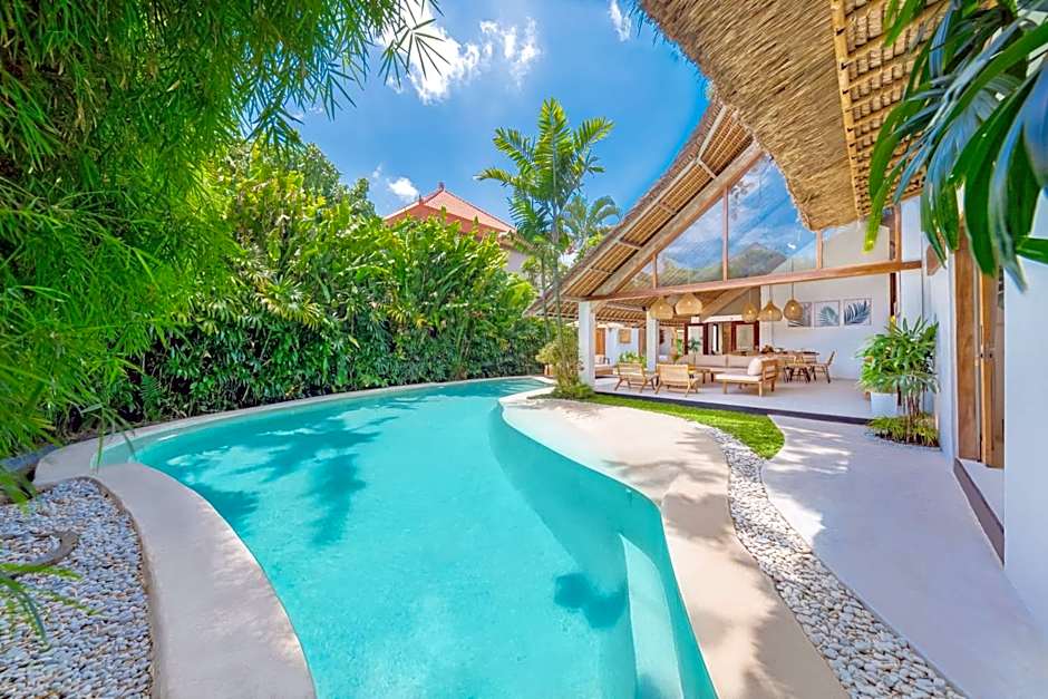 Villa Indigo - 5-BDR with huge pool and garden