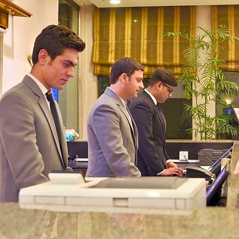 Peace Continental Hotel Malam Jabba