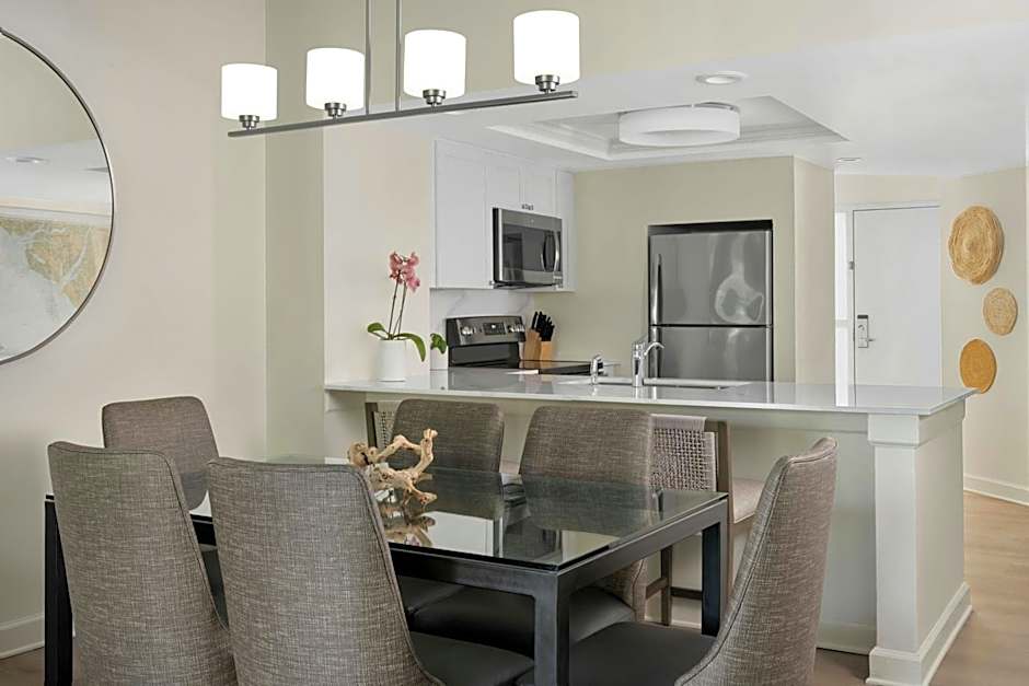 Marriott's Harbour Point And Sunset Pointe At Shelter Cove