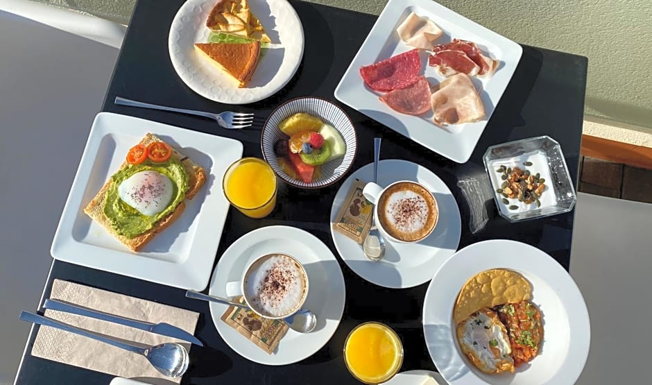 ICON Casona 1900 by Petit Palace