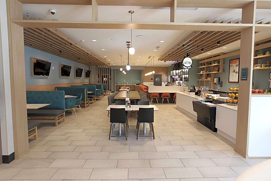 Holiday Inn Hotel and Suites Hopkinsville - Convention Ctr By IHG