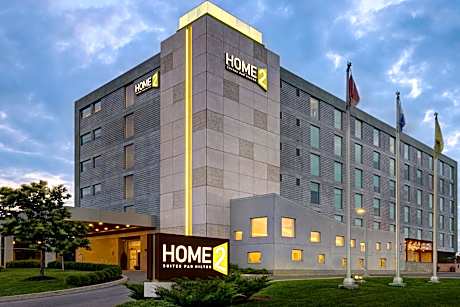 Home2 Suites by Hilton Montreal Dorval, QC