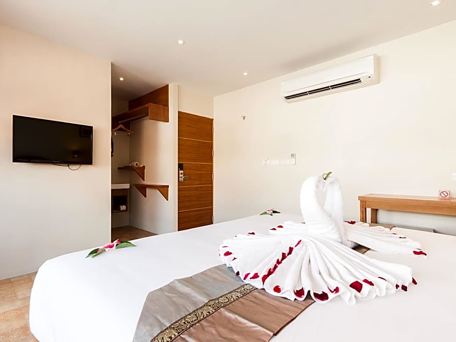 At Samui Boutique Hotel