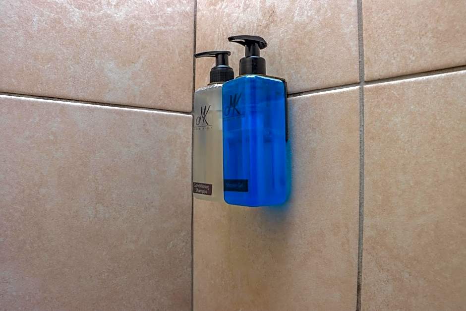 Woodpecker's Inn Guest House