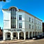 Square Hotel