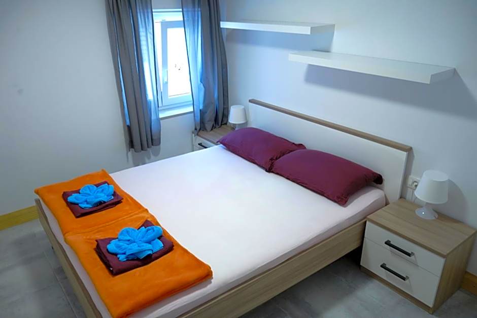 Hostel Pirano