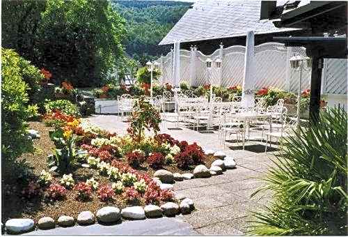 Hotel Zum weißen Stein