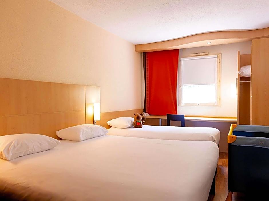 ibis Montauban