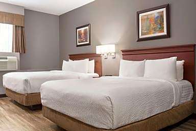 Premier Inn & Suites - Downtown Hamilton Hotel