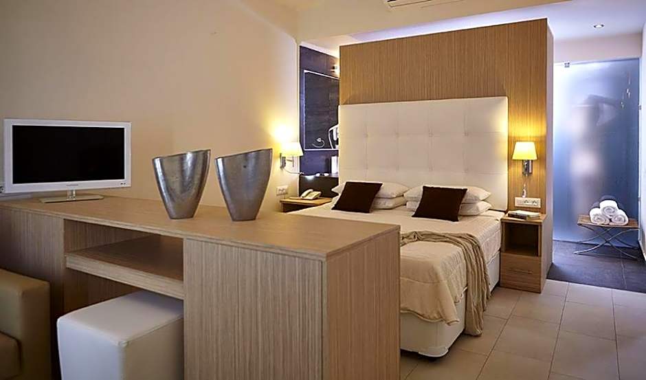 Orizontes Hotel Santorini