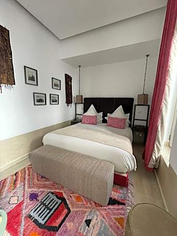 Tizi'N Taaddat Suite Junior