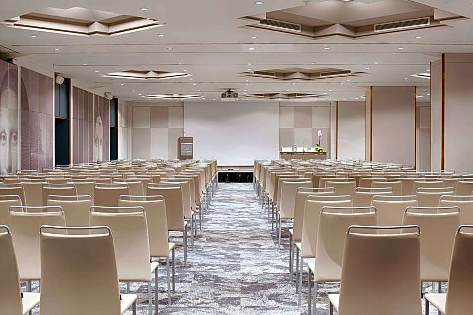 NH Roma Villa Carpegna