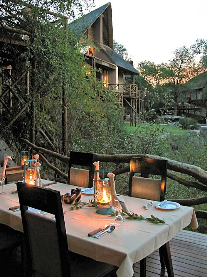 Lukimbi Safari Lodge