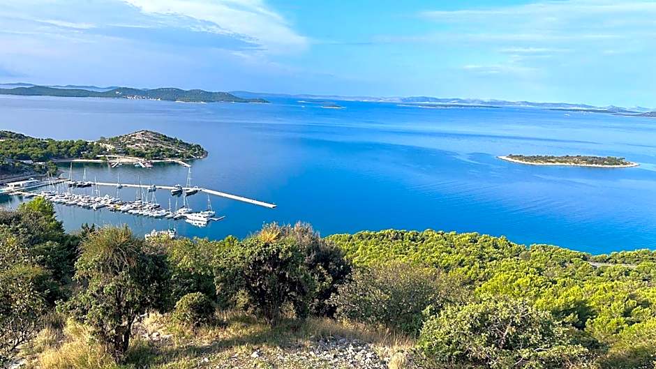 Mobilhome Pakoštane Sea and Sun